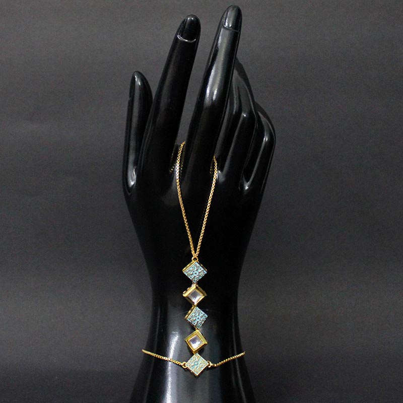 K350048 AQUA