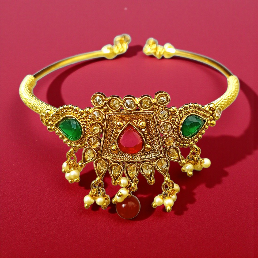 InShot 20251224 225546105 copy 1100x1100