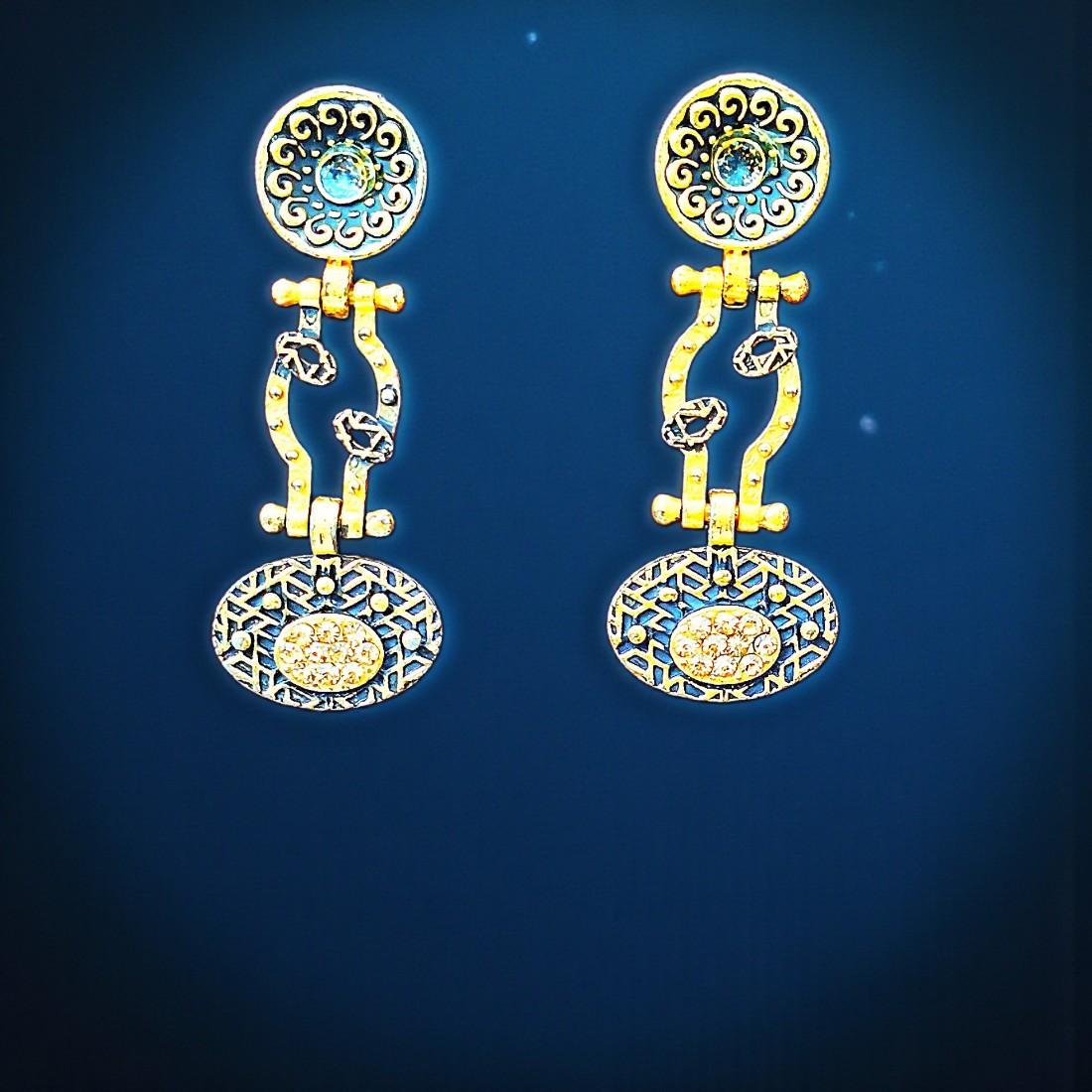 InShot 20251216 115658950 copy 1100x1100