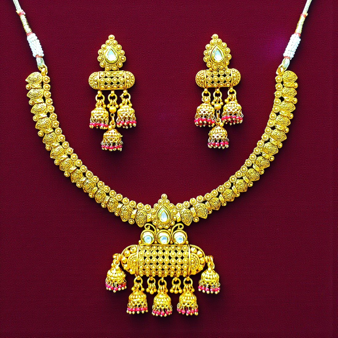 InShot 20251229 201645346 copy 1100x1100